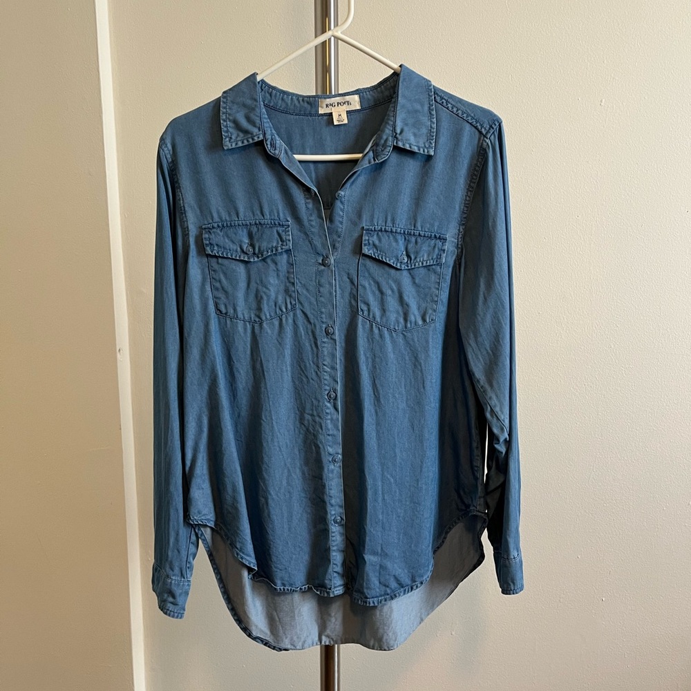Soft Chambray Shirt in Excellent Used Condition